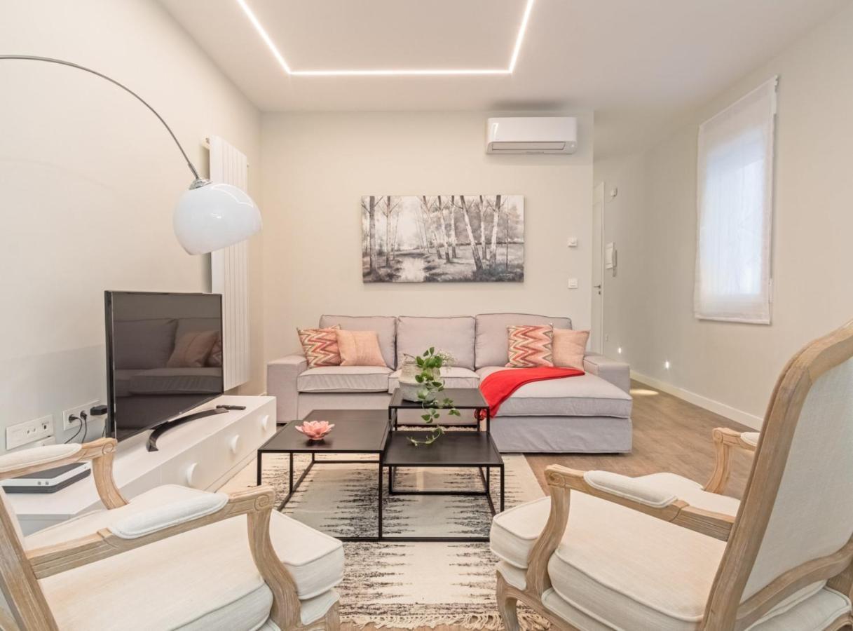 Experience The Best Of Madrid! Gran Via Apartment For 6, Comfort And Style In The Heart Of Chueca III Kültér fotó