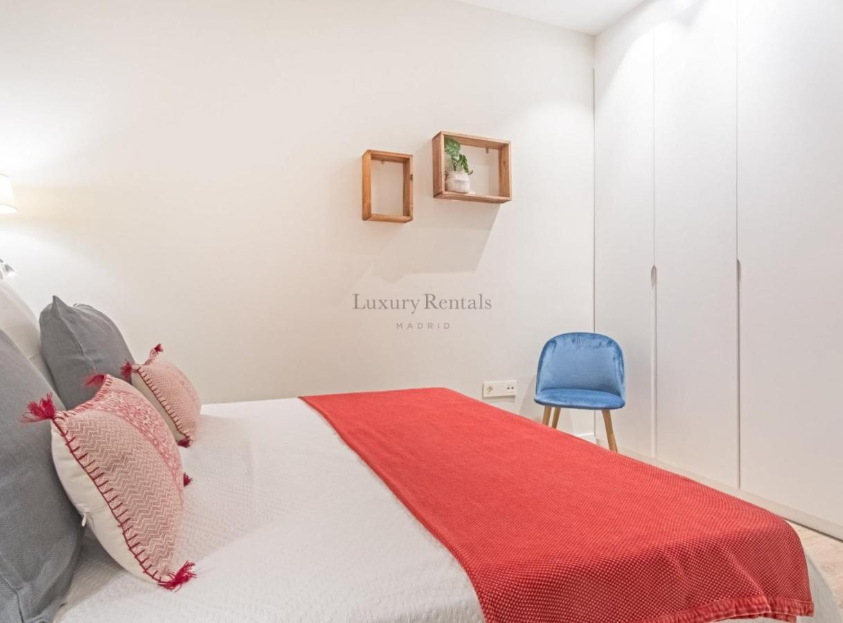 Experience The Best Of Madrid! Gran Via Apartment For 6, Comfort And Style In The Heart Of Chueca III Kültér fotó