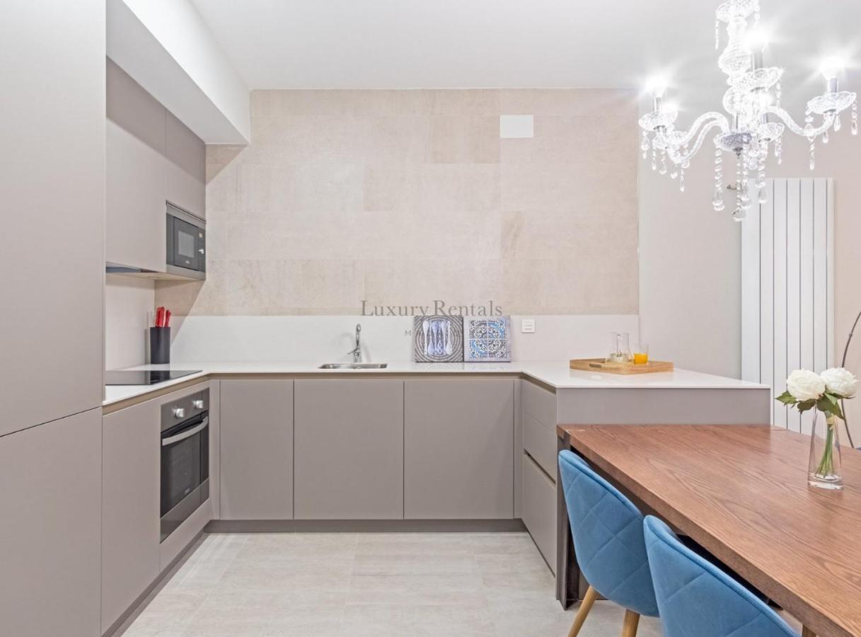 Experience The Best Of Madrid! Gran Via Apartment For 6, Comfort And Style In The Heart Of Chueca III Kültér fotó